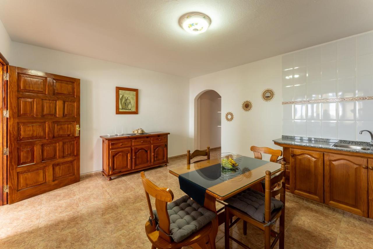 Marea Alta La Santa Apartment Bagian luar foto